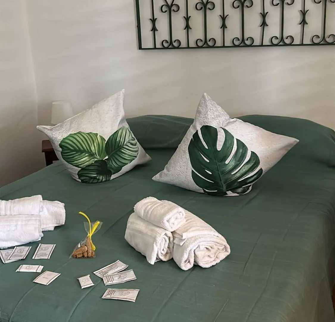 Salina Castel Vinci Villa Rinella Tatil Evi